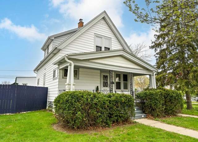 Property at 3907 E Edgerton Ave, Cudahy, WI 53110, 3 beds, 2 baths