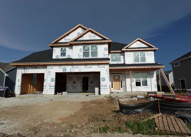 Property at 1591 Creekview Ln, Oconomowoc, WI 53066, 5 beds, 2.5 baths