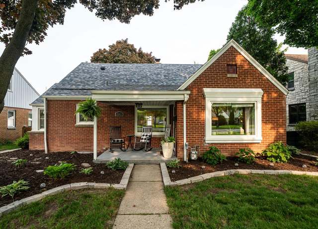 Property at 2861 N 84th St, Milwaukee, WI 53222, 3 beds, 1 bath