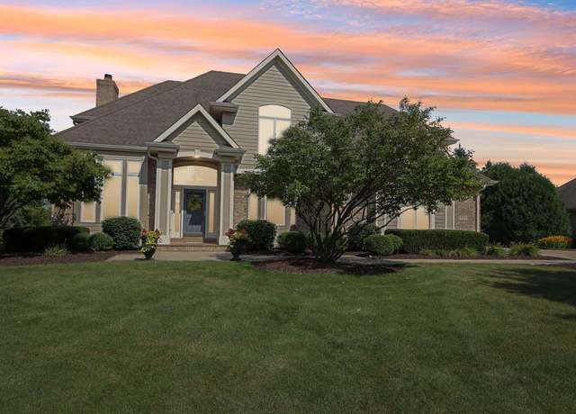 Property at 8424 S River Terrace Dr, Franklin, WI 53132, 4 beds, 3.5 baths