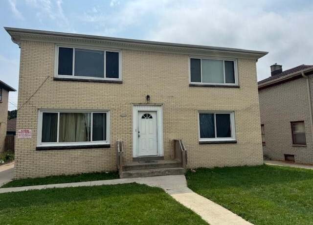 Property at 6535 W Keefe Avenue Pkwy, Milwaukee, WI 53216