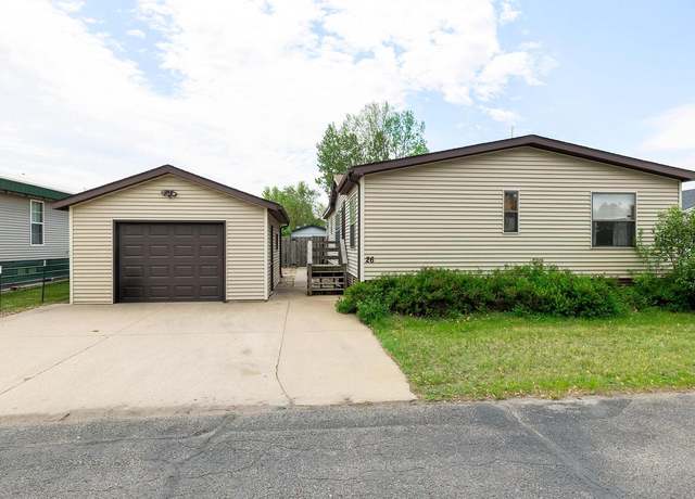 Property at 26 Westminster Ave, Holmen, WI 54636, 3 beds, 2 baths