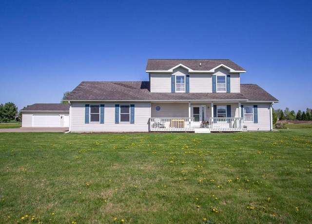 Property at 13213 138th Ave, Chippewa Falls, WI 54729, 3 beds, 2.5 baths
