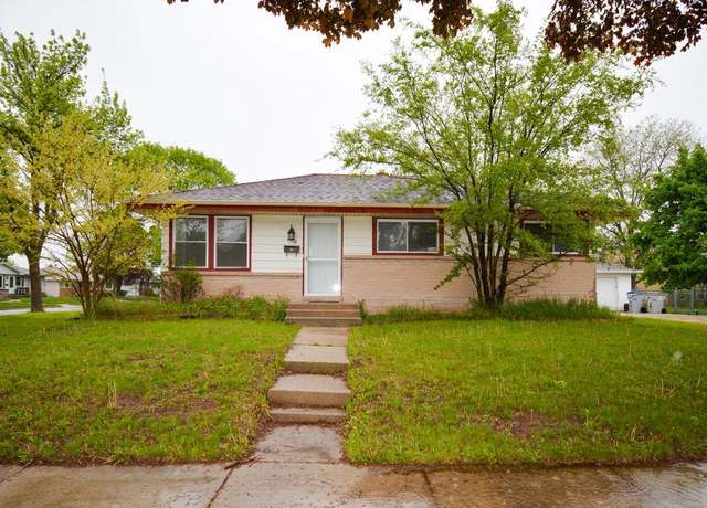 Property at 7928 W Clovernook St, Milwaukee, WI 53223, 3 beds, 1 bath