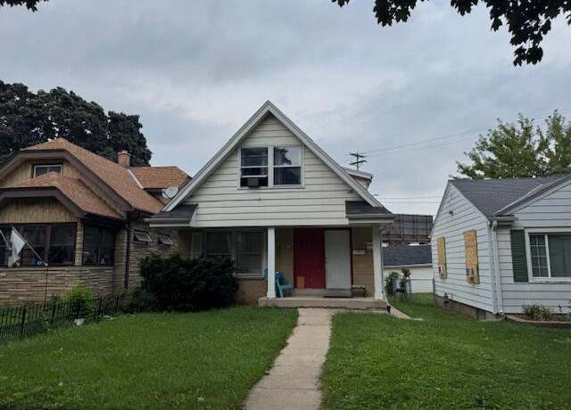 Property at 6420 W Moltke Ave Unit 6420A, Milwaukee, WI 53210, 5 beds, 2 baths