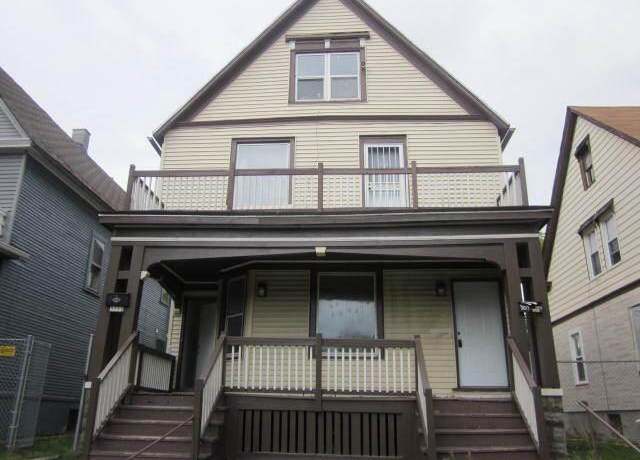 Property at 3157 N 8th St #3159, Milwaukee, WI 53206, 5 beds, 2 baths