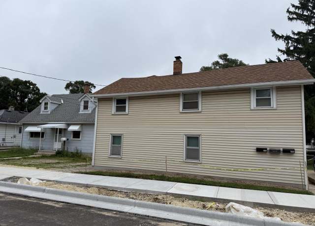 Property at 216 E Kilbourn Ave #220, West Bend, WI 53095, 2 beds, 2 baths