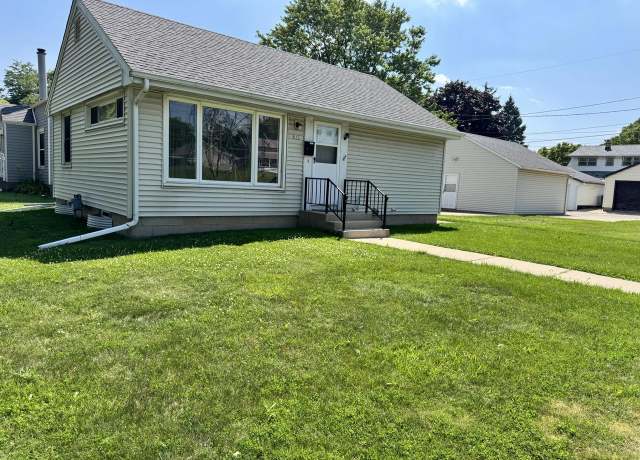 Property at 505 W Waterford Ave, Milwaukee, WI 53207, 2 beds, 2 baths