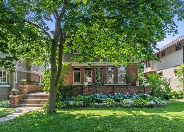 Property at 3035 N Prospect Ave, Milwaukee, WI 53211, 7 beds, 1.5 baths