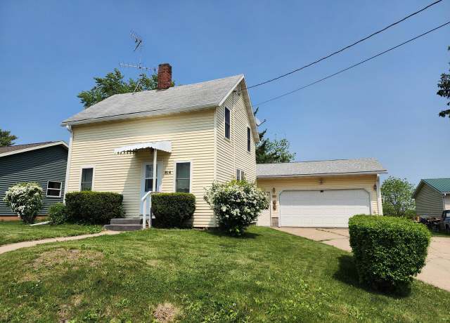 Property at 814 Hill St, Cashton, WI 54619, 3 beds, 1 bath