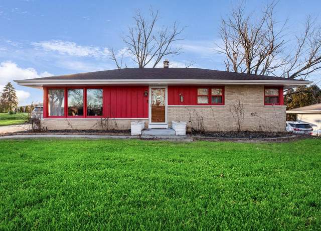 Property at 7471 N 42nd St, Milwaukee, WI 53209, 3 beds, 2.5 baths