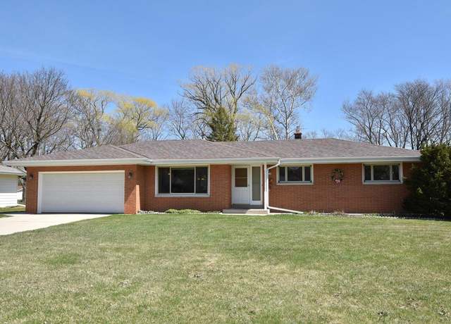 Property at 8530 N 63rd St, Milwaukee, WI 53233, 3 beds, 1.5 baths