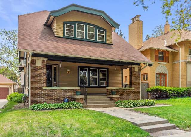 Property at 2430 N Grant Blvd, Milwaukee, WI 53210, 5 beds, 2 baths