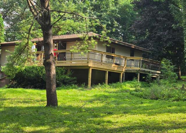 Property at W8437 County Highway Cs, Poynette, WI 53955, 3 beds, 2 baths