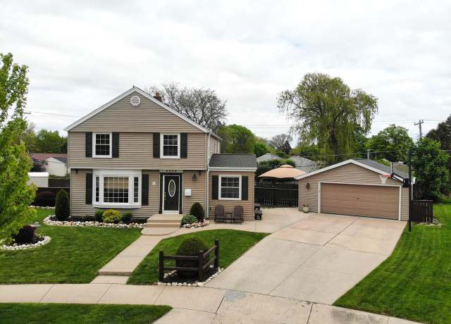 Property at 5404 W Verona Ct, Milwaukee, WI 53219, 3 beds, 1.5 baths