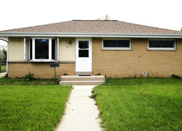 Property at 6655 N 78th St, Milwaukee, WI 53223, 3 beds, 2 baths