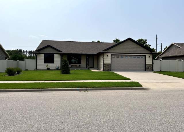 Property at 1614 Cherry Lane South Ln, Holmen, WI 54636, 4 beds, 3 baths