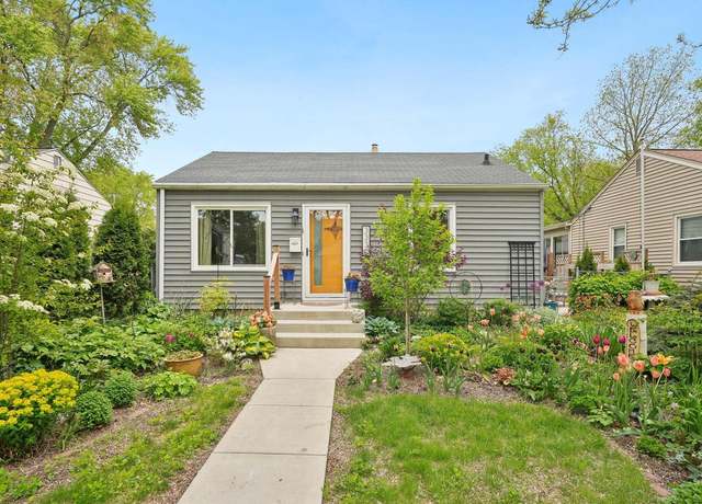Property at 3332 S Pine Ave, Milwaukee, WI 53207, 3 beds, 1 bath