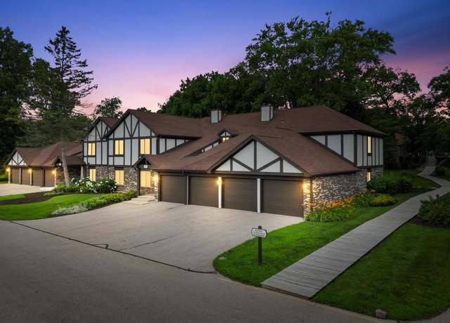 Property at 9 Wildwood Ct Unit B, Williams Bay, WI 53191, 3 beds, 2 baths