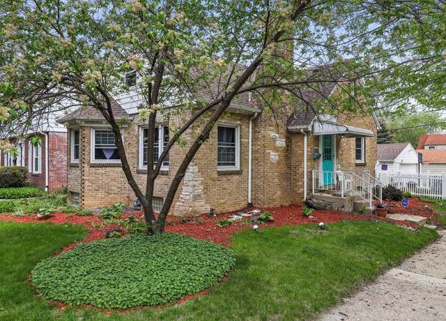 Property at 5828 W Hayes Ave, West Allis, WI 53219, 4 beds, 1 bath