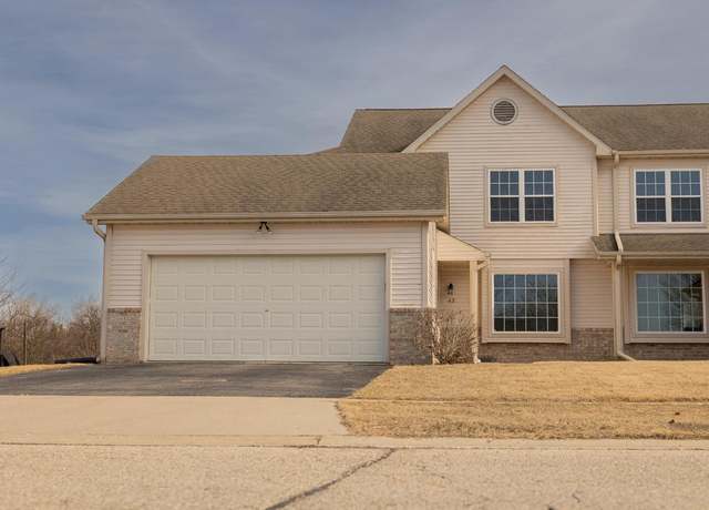 Property at 43 E Sedgemeadow St, Elkhorn, WI 53121, 3 beds, 1.5 baths