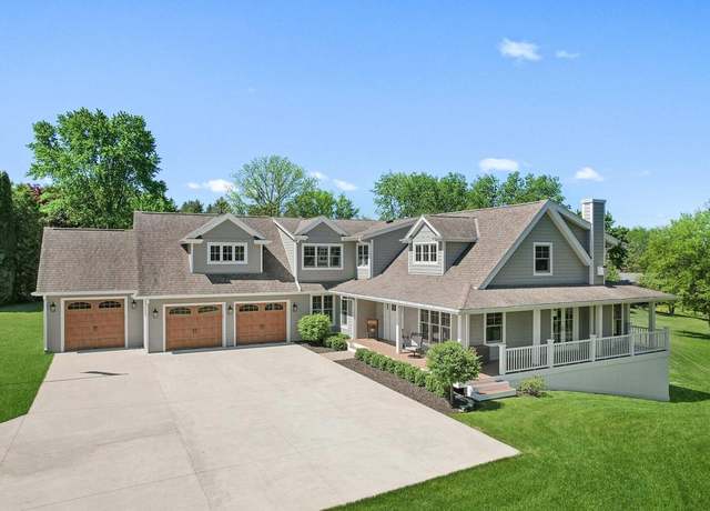 Property at S36W27905 Robin Hill Cir, Waukesha, WI 53189, 4 beds, 4.5 baths