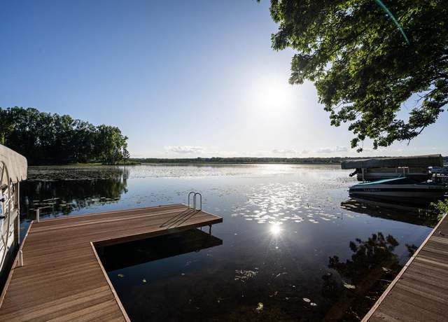 Property at S107W34898 S Shore Dr, Mukwonago, WI 53149, 3 beds, 1 bath