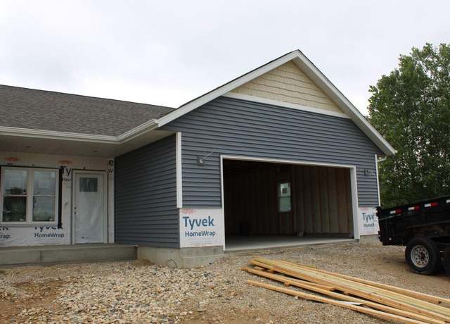 Property at 1797 Edgewood Rd #14, Kewaskum, WI 53040, 2 beds, 2 baths