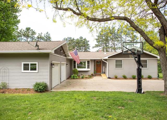 Property at 14269 Gemstone Rd, Sparta, WI 54656, 4 beds, 3 baths