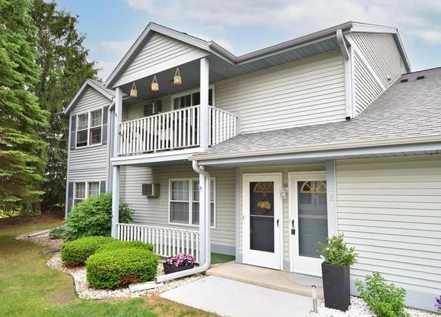 Property at 724 Worthington Ct Unit 3-A, West Bend, WI 53090, 2 beds, 2 baths