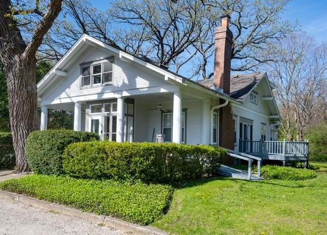 Property at 7630 Cooper Rd, Kenosha, WI 53142, 4 beds, 2 baths