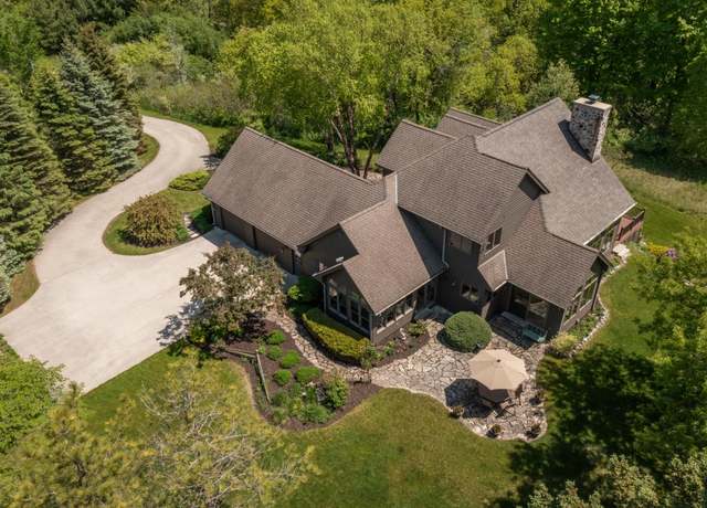 Property at 2795 Shagbark Dr, Kewaskum, WI 53040, 3 beds, 2.5 baths