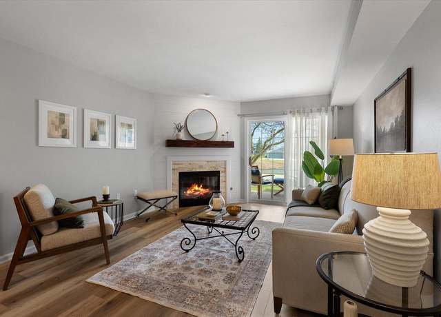 Property at N17W26887 E Fieldhack Dr Unit D, Pewaukee, WI 53072, 2 beds, 2 baths