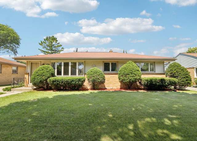 Property at 6248 W Kinnickinnic River Pkwy, Milwaukee, WI 53219, 3 beds, 1 bath