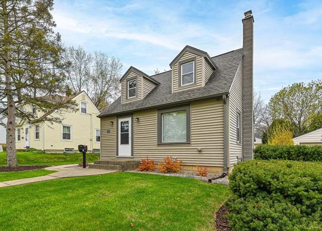 Property at 2923 S 91st St, West Allis, WI 53227, 3 beds, 1 bath