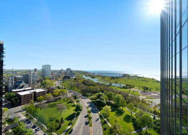 Property at 923 E Kilbourn Ave #1903, Milwaukee, WI 53202, 2 beds, 2 baths