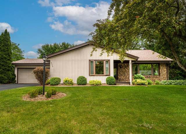 Property at 5325 Linden Cir, Racine, WI 53406, 3 beds, 2 baths
