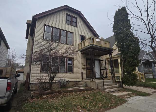 Property at 1261 N 43rd St #1263, Milwaukee, WI 53208, 4 beds, 2 baths