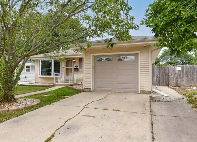 Property at 2808 Fleetwood Dr, Racine, WI 53403, 3 beds, 1 bath