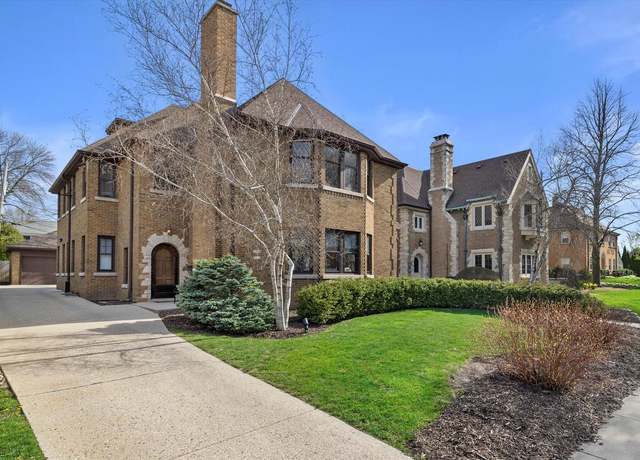 Property at 2512 E Marion St, Shorewood, WI 53211, 3 beds, 2 baths