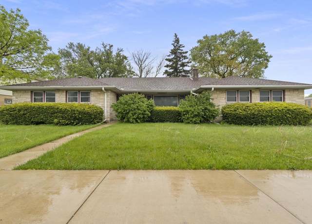 Property at 9427 W Bluemound Rd, Milwaukee, WI 53226, 4 beds, 3 baths