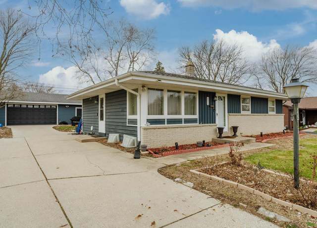 Property at 8511 N 54th St, Brown Deer, WI 53223, 3 beds, 1.5 baths