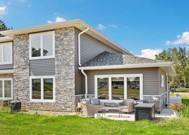 Property at 1200 Sween Dr #7, Holmen, WI 54636, 3 beds, 2.5 baths