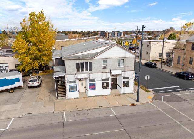 Property at 1204 Washington St, Manitowoc, WI 54220