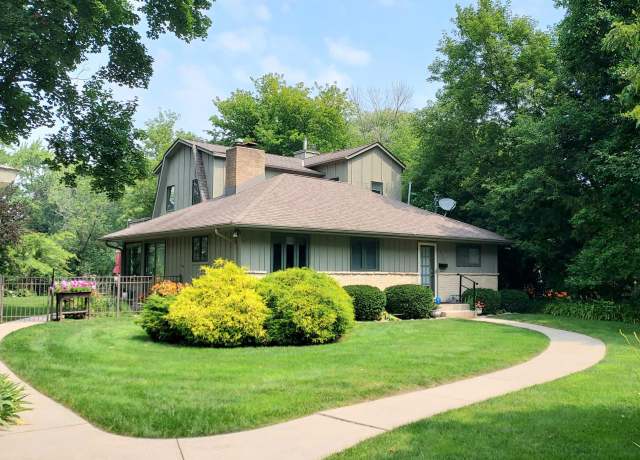 Property at 638 W Riverview Dr, Glendale, WI 53209, 4 beds, 3 baths