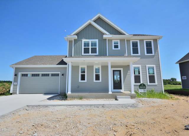 Property at 1299 Arrowood Circle West Cir, Oconomowoc, WI 53066, 4 beds, 2.5 baths