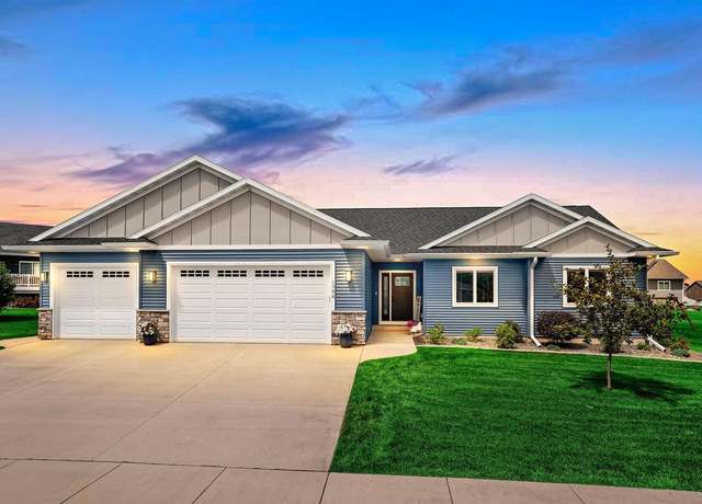 Property at 1506 Bridger Dr, Holmen, WI 54636, 5 beds, 3 baths
