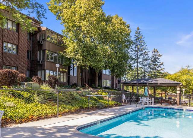 Property at N84W15750 Ridge Rd #106, Menomonee Falls, WI 53051, 2 beds, 2 baths