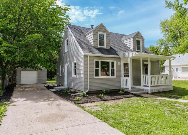 Property at 4709 N 44th St, Milwaukee, WI 53218, 3 beds, 2 baths