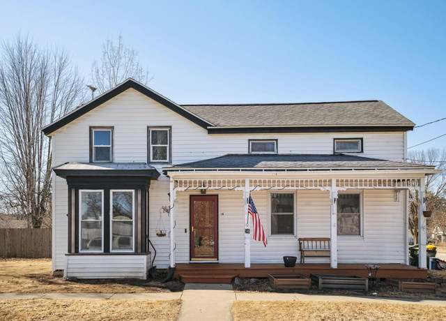 Property at 16 Marion St, Mazomanie, WI 53560, 3 beds, 1 bath